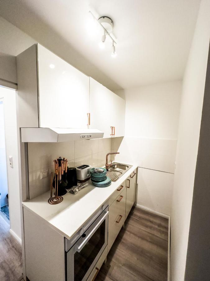 Apartment Fuer 3 Gaeste Mit Kostenlosen Parkplaetzen Und Lift ฮันโนเวอร์ ภายนอก รูปภาพ
